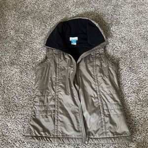 Columbia Vest